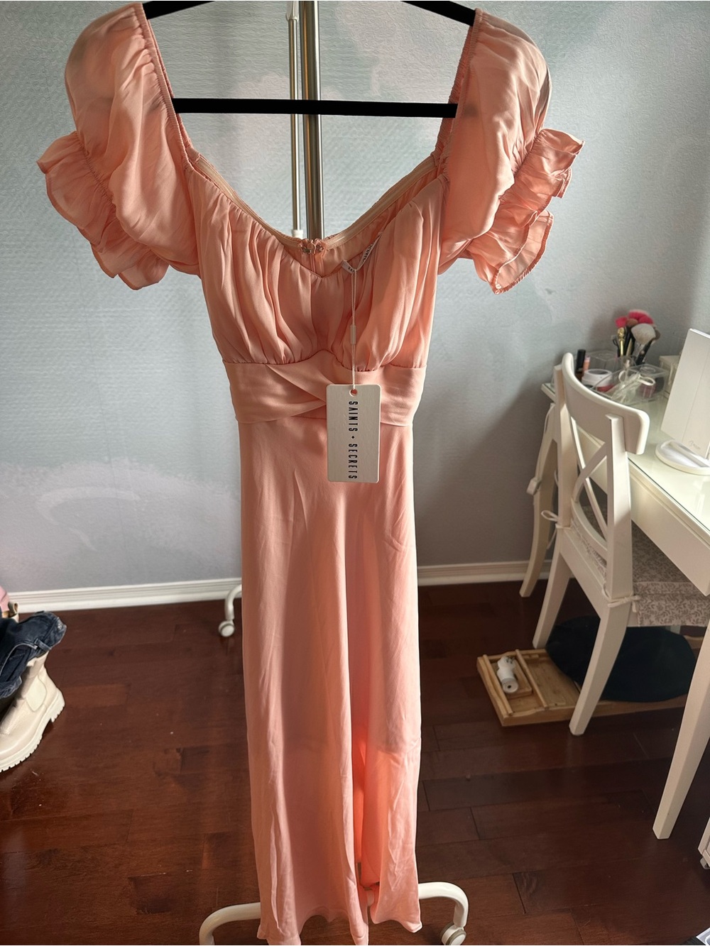 Peach Ruffle-Sleeve Midi Dress